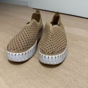 Ilse Jacobsen tulip plateau slip-on shoes